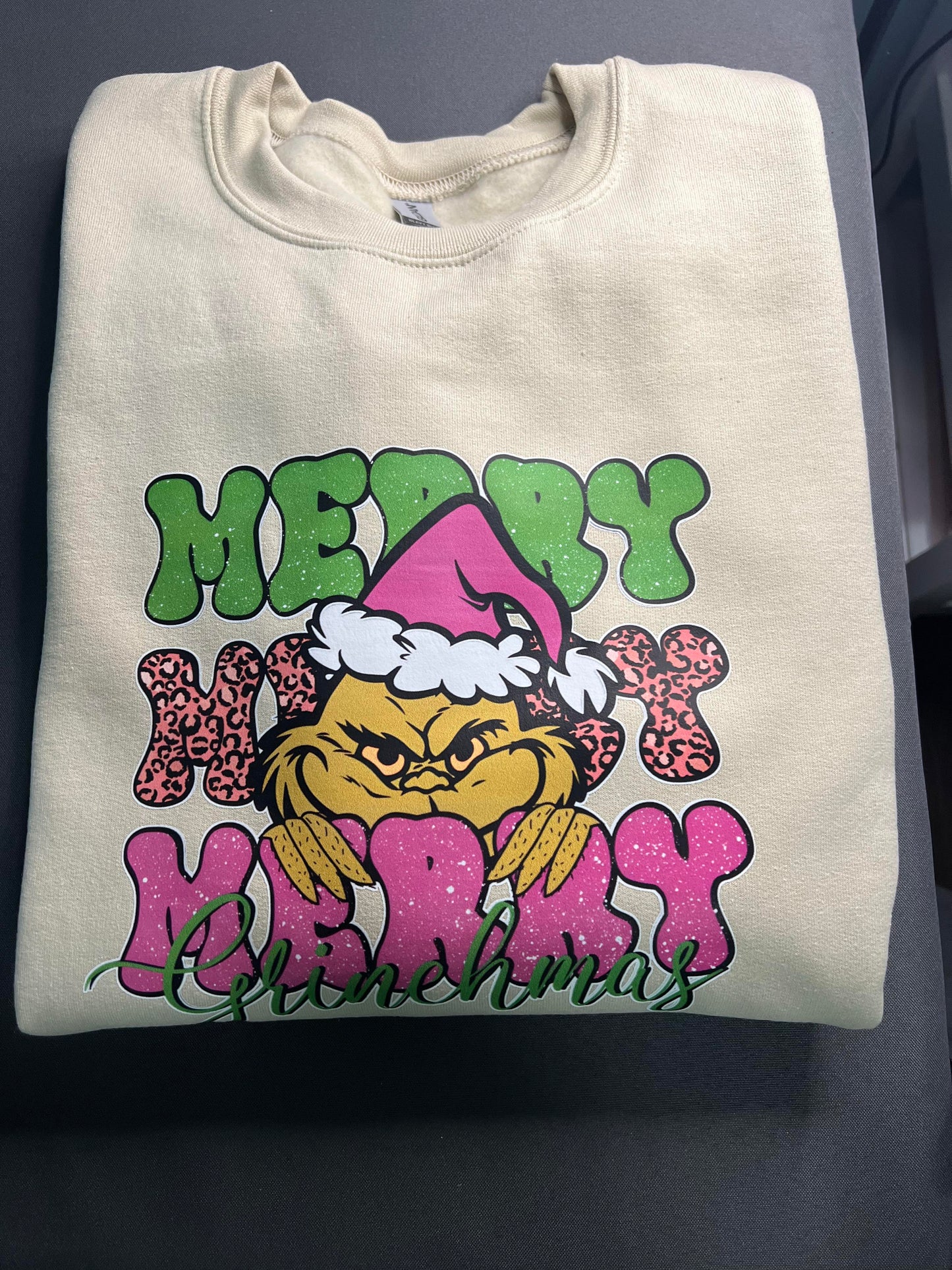 Merry Merry Merry grinchmas ( pink)